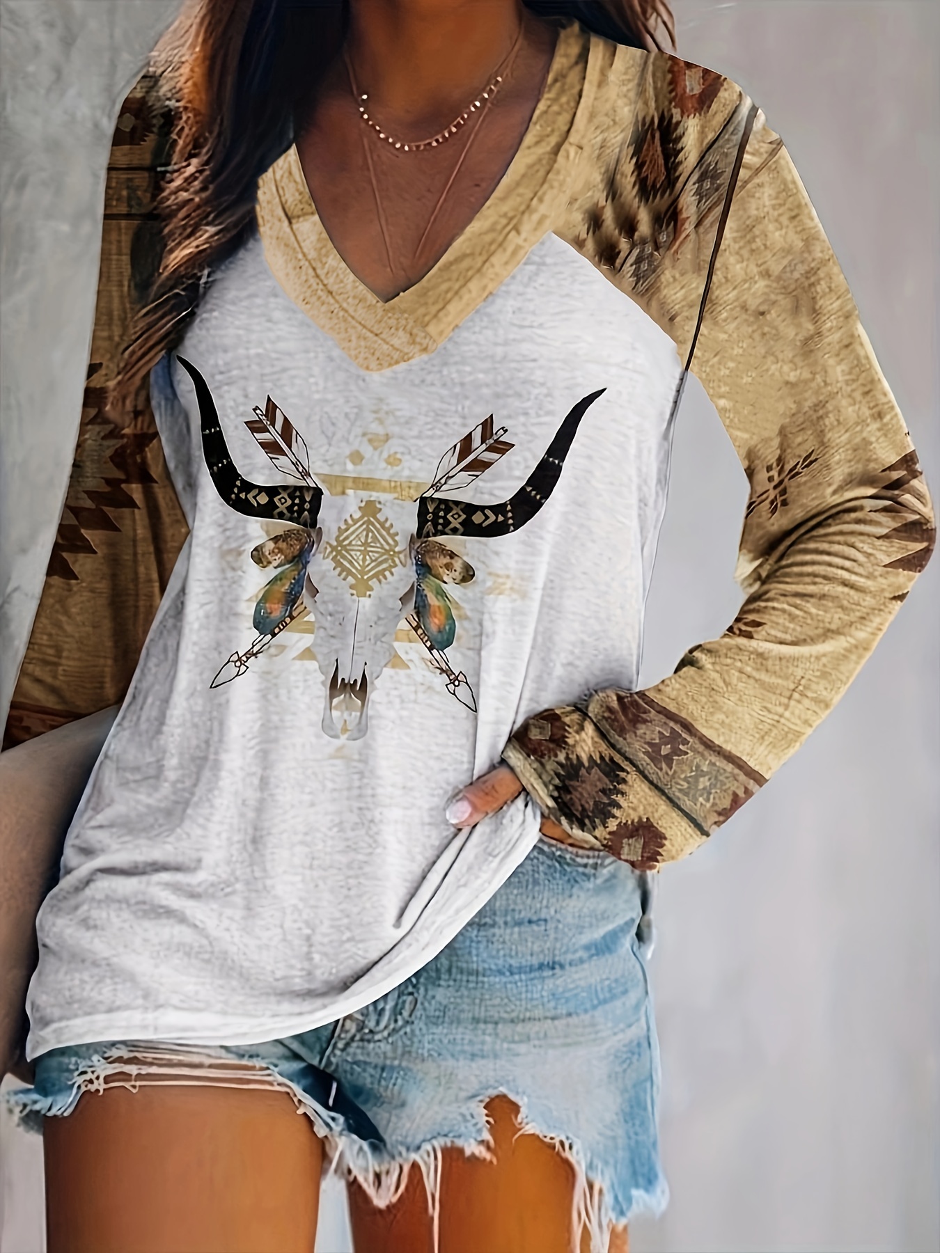 Usa Vintage Fashion - Vintage Print Long Sleeve V-Neck Button-Front