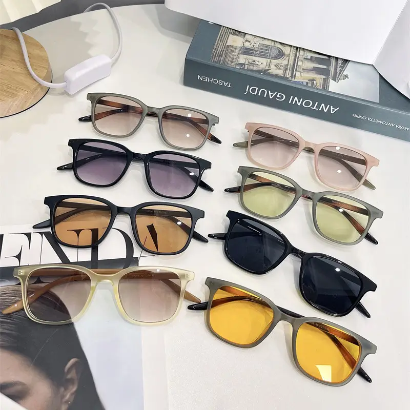 Luxurious RecSunglasses Women  - Vintage Fashion Luxury recension och pris