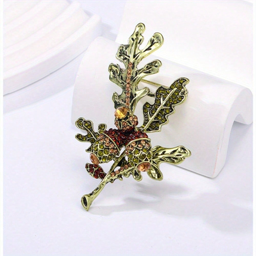 Vintage Gold-Tone Acorn & Oak  - Vintage Fashion Enthusiasts recension och pris
