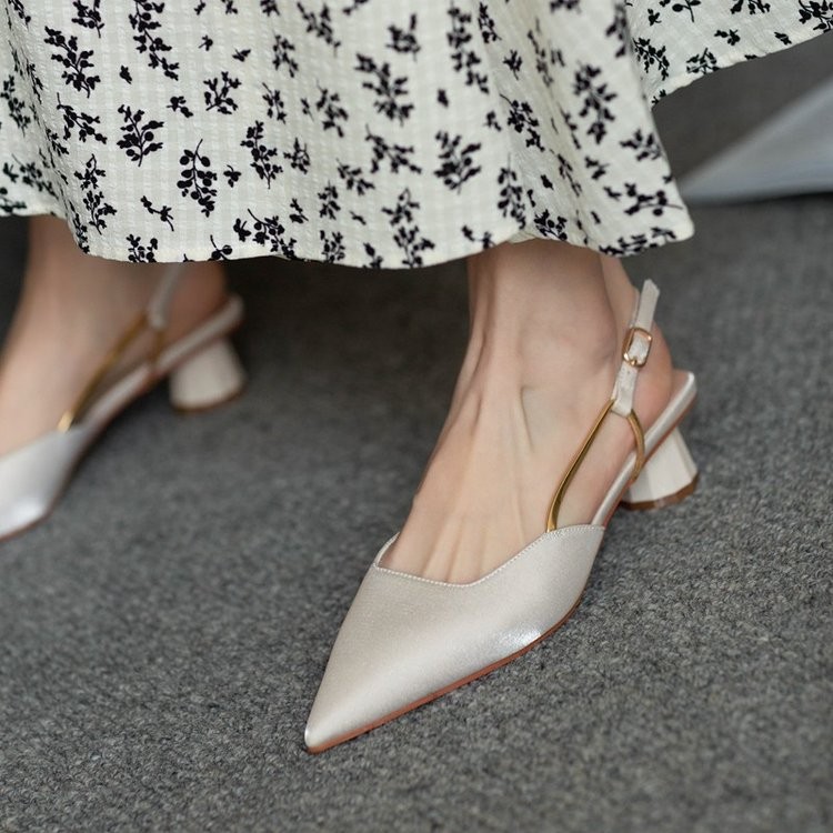 French Vintage Pointed-Toe San - Vintage Style Women Fashion recension och pris