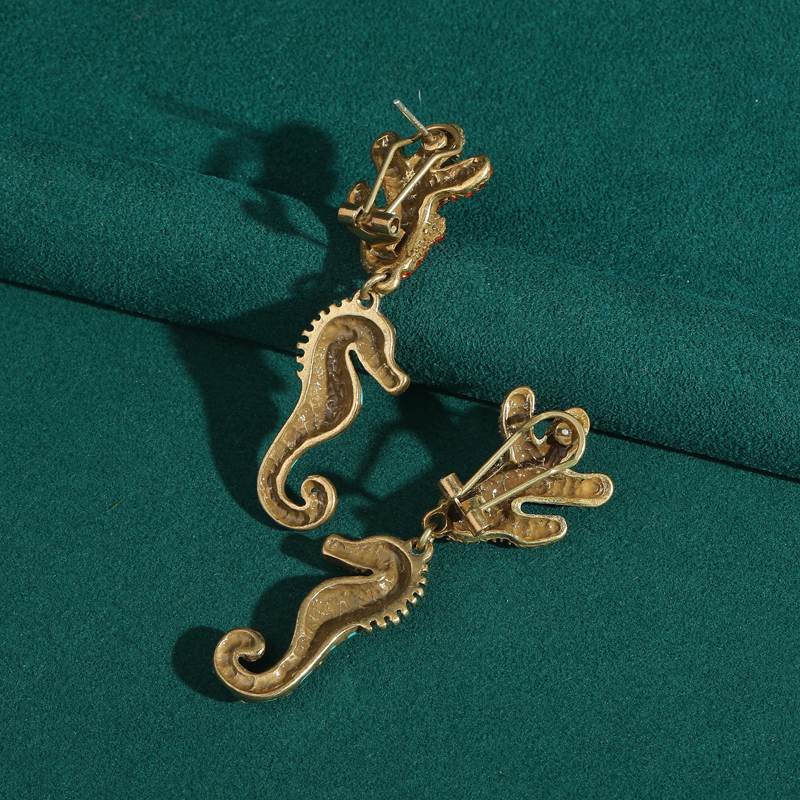 Vintage Blue Seahorse Drop Ear - Vintage Fashion Trends 2025 recension och pris