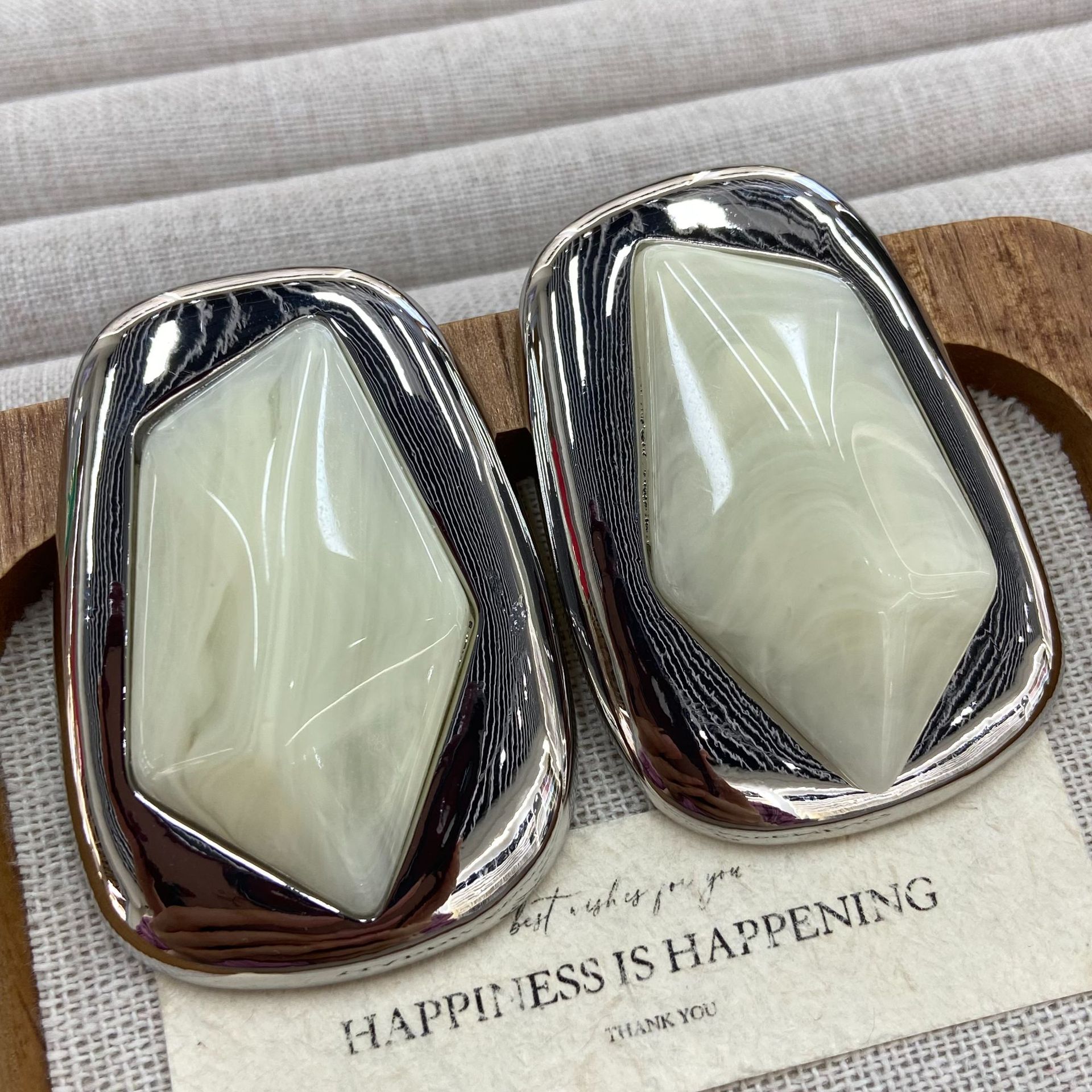 2026 Vintage Fashion Stone Ear - Vintage Fashion Influencers recension och pris
