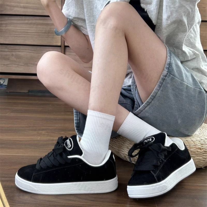 Couple's Sneakers 2025 Autumn  - Vintage Fashion Trends 2025 recension och pris